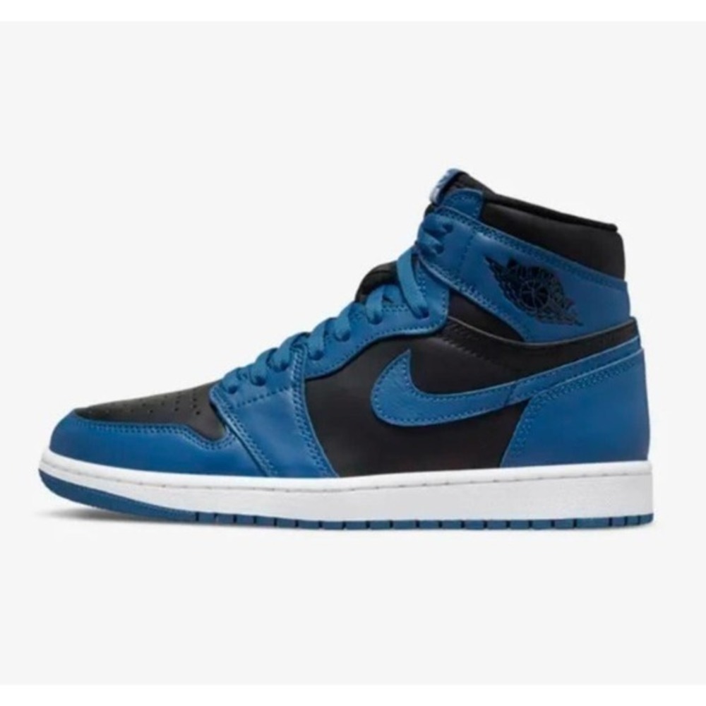Air Jordan 1 High Dark Marina Blue Black Sneaker, Size 6.5Y / 8W NIB 575441-404